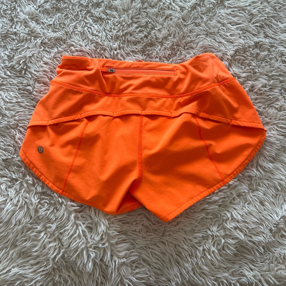Orange Lululemon Speed Up Low-Rise Lined Short 2.5" - Picture 3 of 8